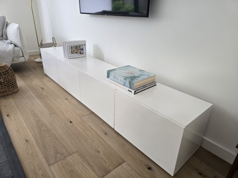 Entertainment unit- White Gloss 628633836931861129
