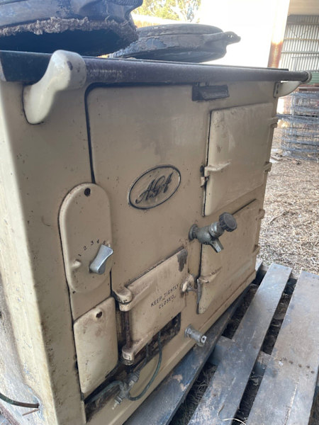 AGA stove, gas converted63612127855235111