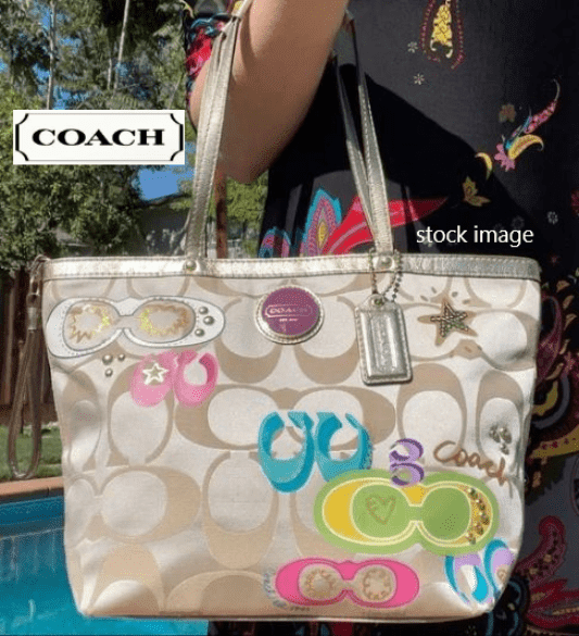 COACH Poppy Embossed Rainbow Signature C Sequin Star Sunglasses Tote | Bags  | Gumtree Australia Ryde Area - Epping | 1310807075