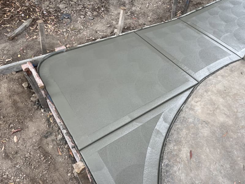 Concreting and Earthworks Concrete contractor 62863416505729112