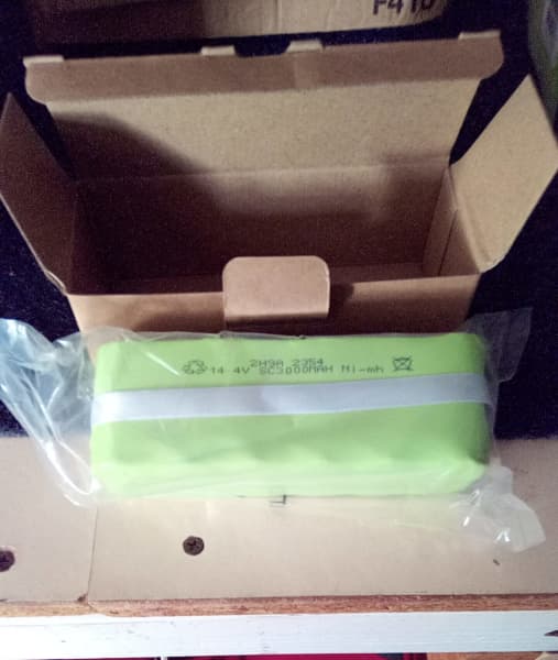 NEW CLEANMATE QQ2L robot vacuum cleaner BATTERY630181737538591122