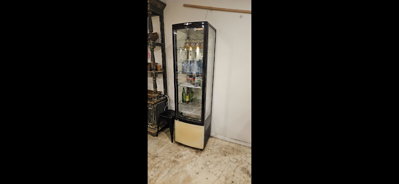1.8m  upright drink fridge 634435184497951124