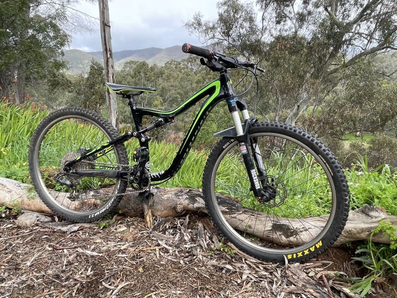 specialized camber grom 24