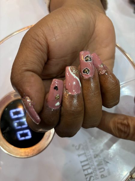 Gel, press on and acrylic nails62864725959937111
