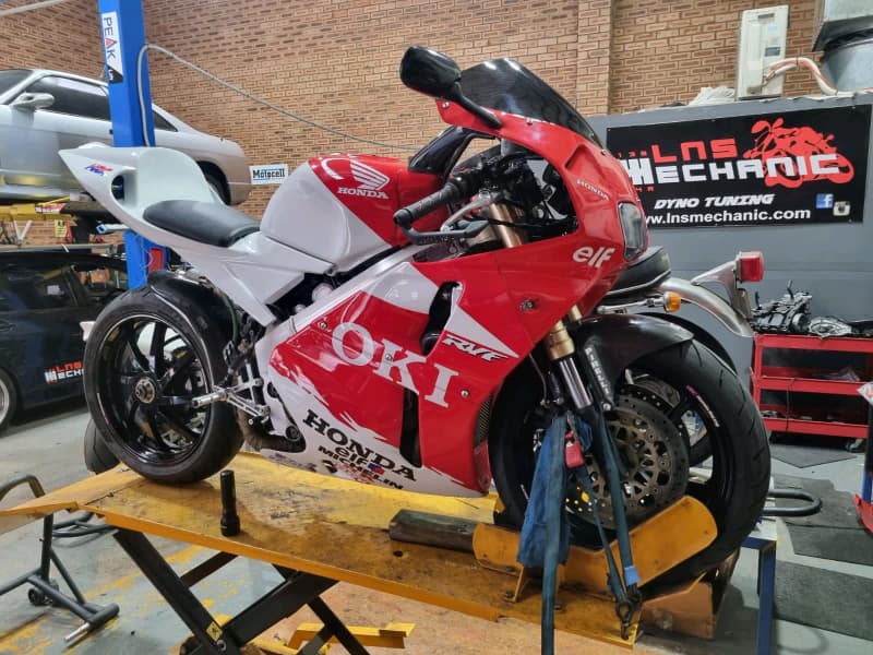 Motorbike Mechanic Workshop62938581655298113
