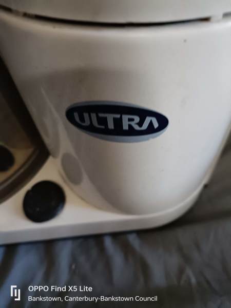 ULTRA PRESS PRIDE + DURA TABLE TOP WET GRINDER63443722646530111