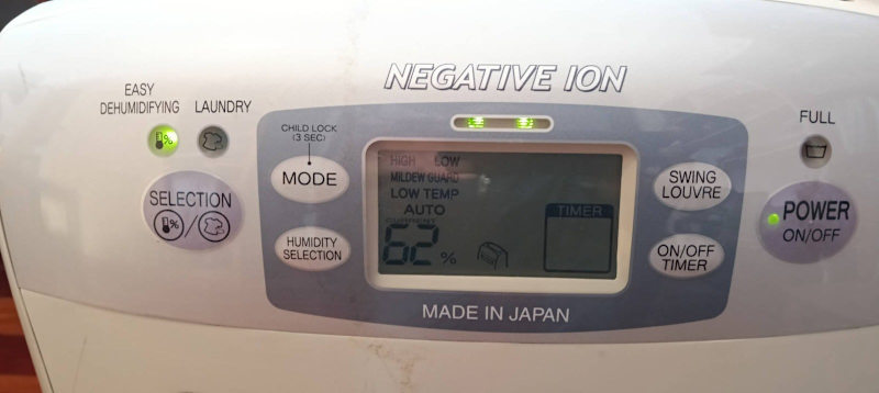 Mitsubishi Compact Dehumidifier 5.5L63612125933186111