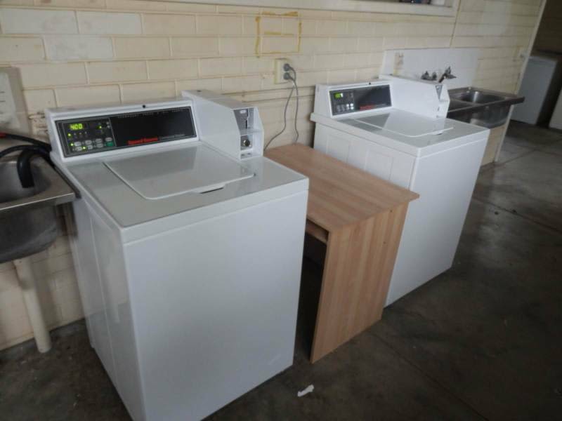 Speed Queen Coin Operated Washing Machine630147106888971118
