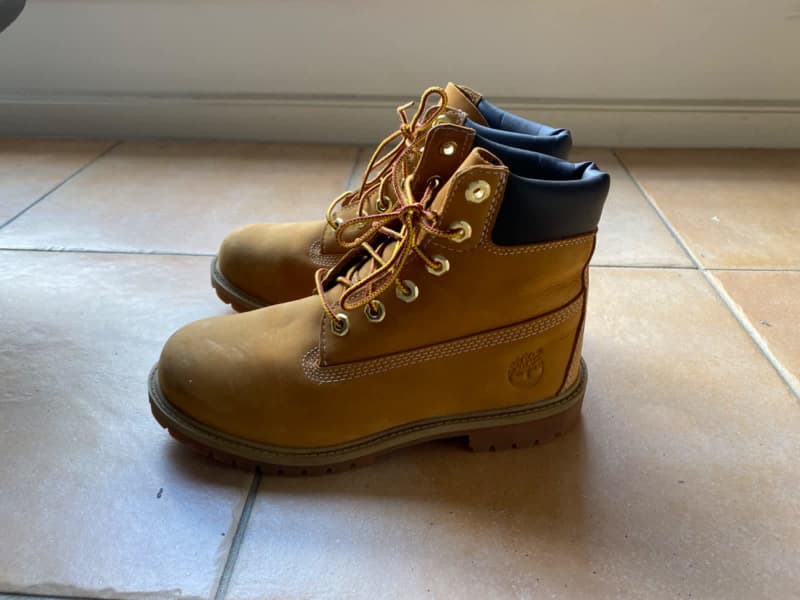 Timberland Women's 6 Inch Premium Boots - Wheat - Size 5 Womens (5W) |  Women's Shoes | Gumtree Australia Ryde Area - Epping | 1311122182