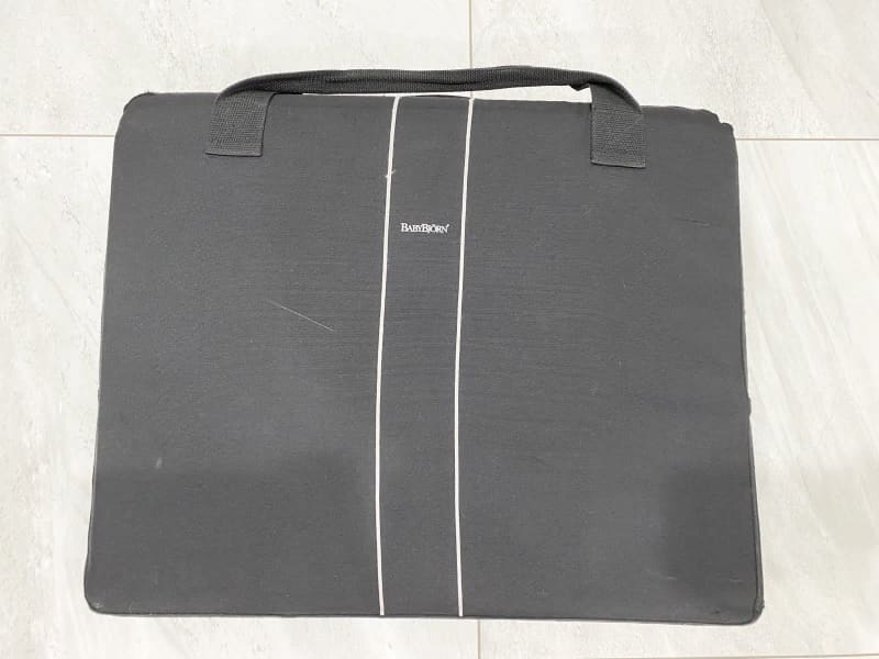 Baby bjorn shop travel cot gumtree