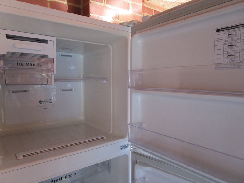 Samsung 341 Litre Refrigerator630221791537951128