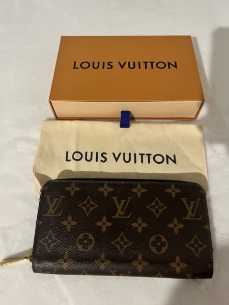 Pre-Owned Louis Vuitton LOUVUITTON Portofeuil Flor Bi-Fold Wallet
