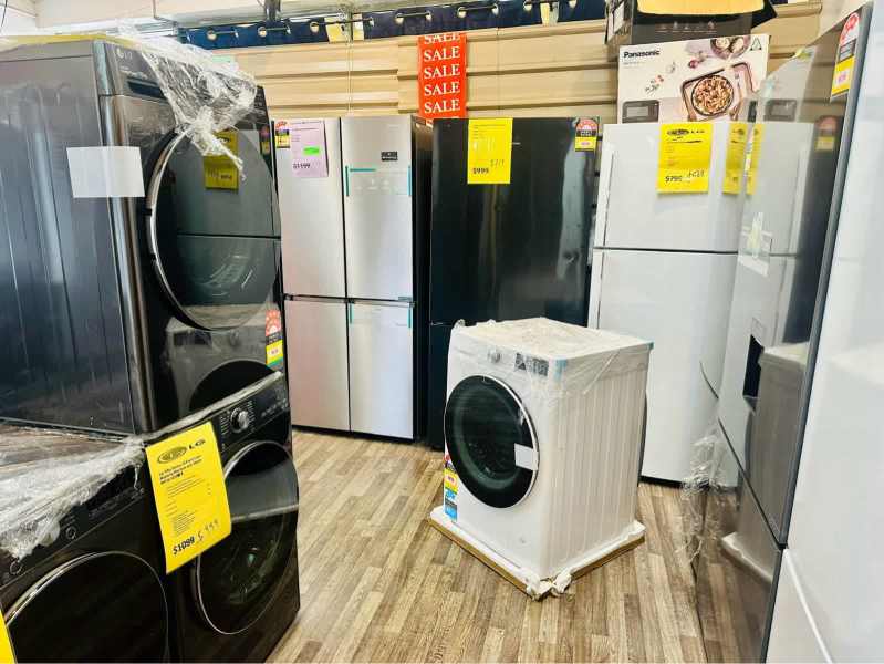 SALE-SALE-Washers-Dryers -TVs-Micros Never used-LG-HISENSE-TCL630169135166751123