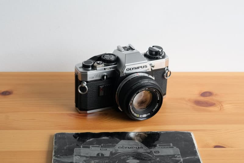 olympus om10 50mm lens cap