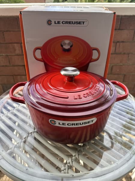 Crofton Cast Iron Dutch Oven, Pots & Pans, Gumtree Australia Glen Eira  Area - Bentleigh