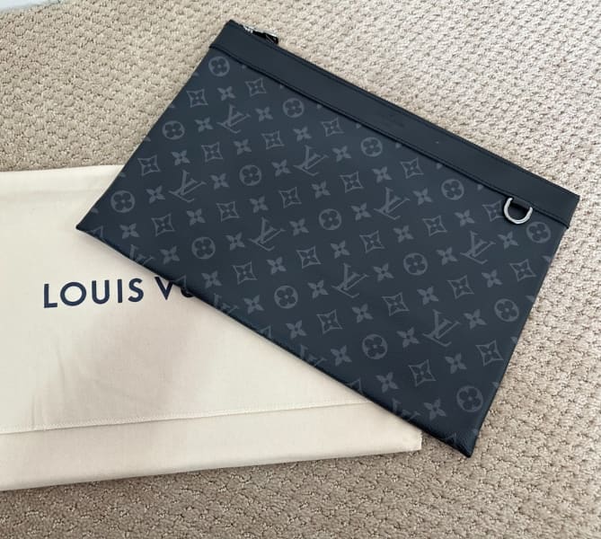 Louis Vuitton Discovery Pochette Monogram Shadow Leather GM