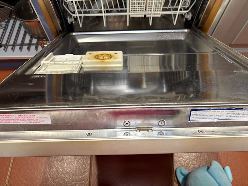 Electrolux dishwasher63015641641090112