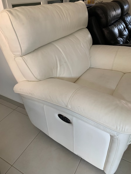 Electric leather lounge suite62863408691458111