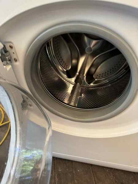 Ariston 7kg front loaded washing machine 63022179903873113