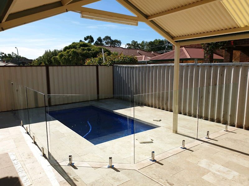 Quality Glass Pool Fencing - PTS62863396112513113