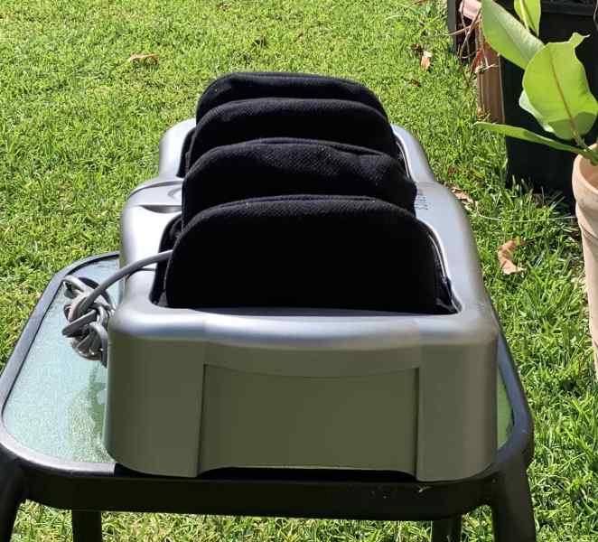 Homedics Foot Massager w/ Remote Control, Hardly-used63444074772611111