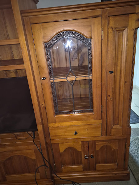 TV and Entertainment Unit62863377484802113