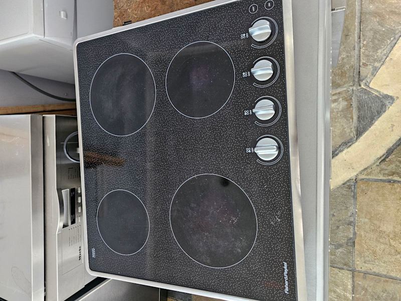 Fisher and paykel 60cm Glass top63021729074562117
