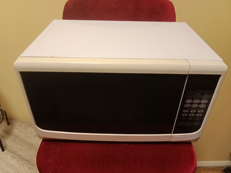 18L Microwave Oven63022180286593110