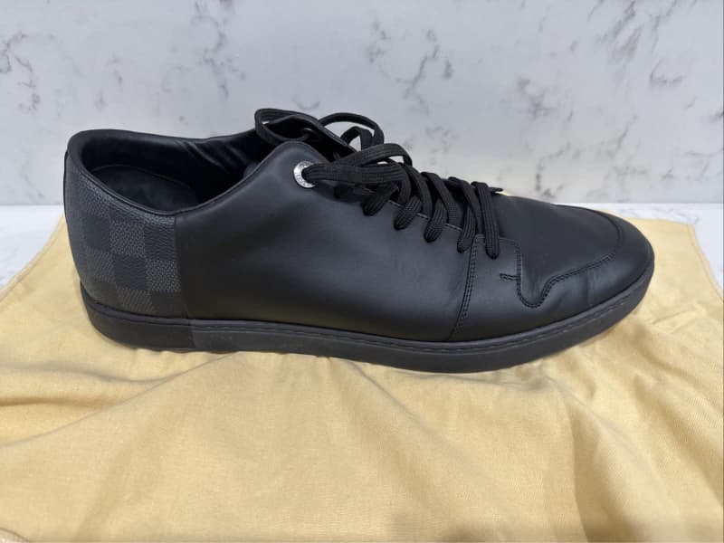 Louis Vuitton Trainer Black Men's Sneakers Shoes