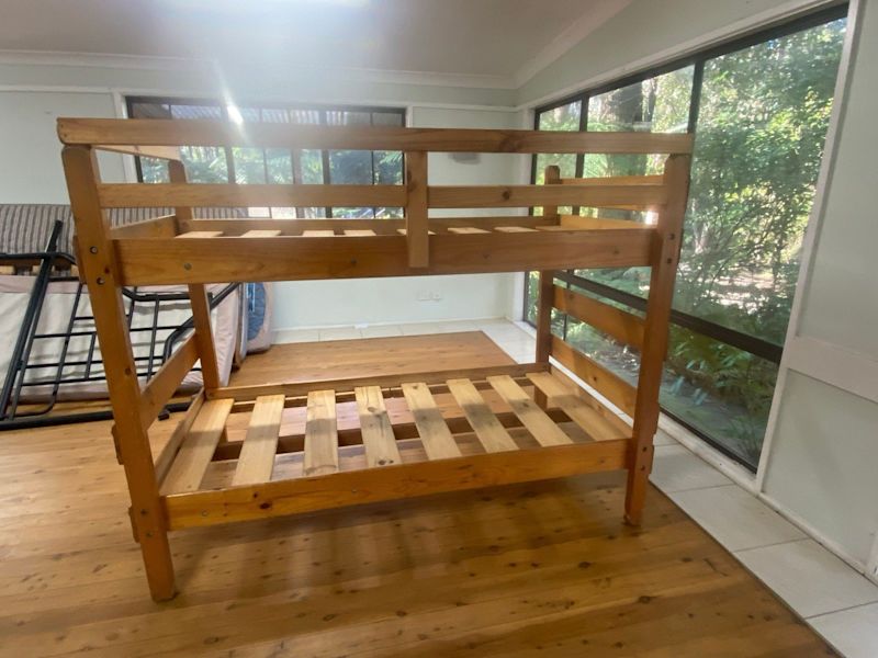 Wooden solid pine bunk bed62863373229059112