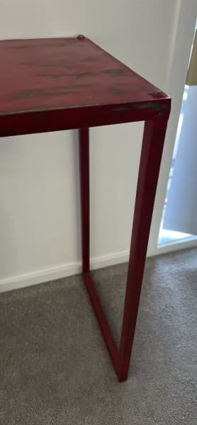 New Deep Red Solid Metal Industrial Side Table62863410412801114
