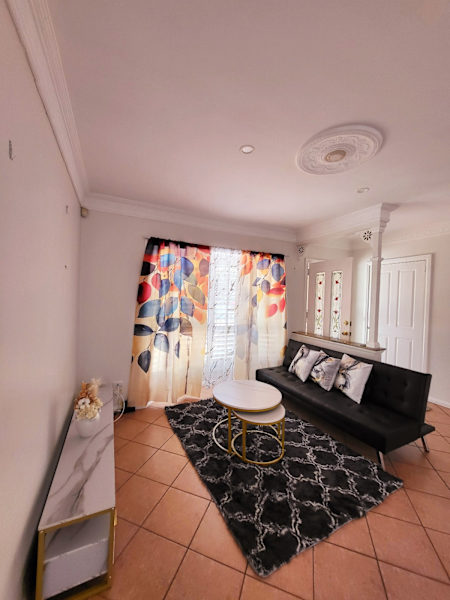 ROOM FOR RENT63007555979011115