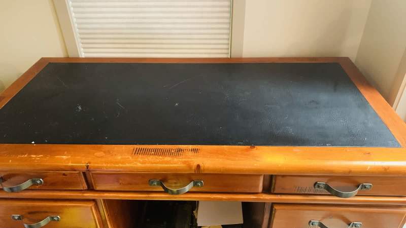Desk governors with leather insert62863838423299113
