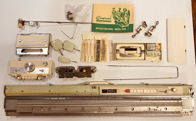 Empisal Knitting Machine, Ribber & Instructions. Complete630186197719071113