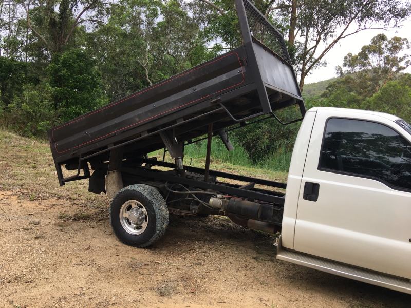 2002 FORD F350 XLT 4 SP AUTOMATIC C/CHAS62882773595265110