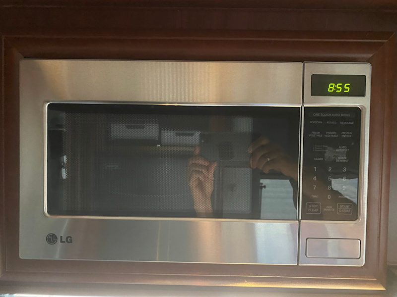LG stainless steel microwave 630142380258581125