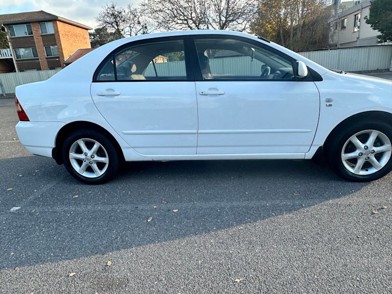 Toyota Corolla 62938582821122114