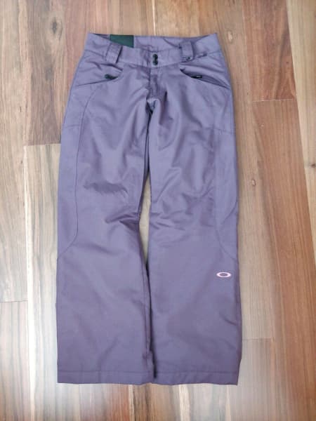 Women's Oakley Gretchen Bleiler snow pants size XS | Snow Sports |  Gumtree Australia Ryde Area - Marsfield | 1296653594