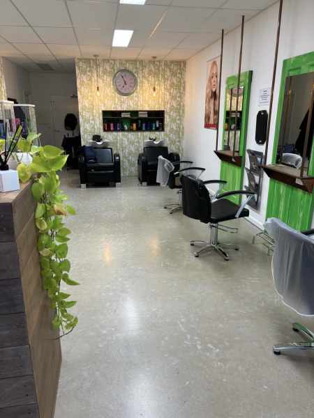Unisex Hairsalon63007361523075112