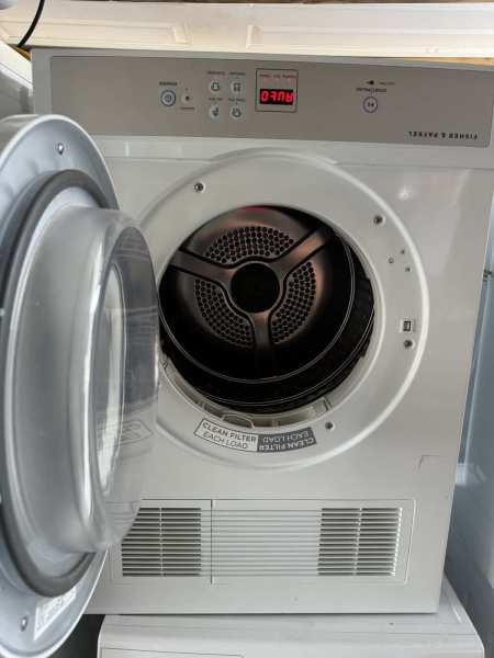 Fisher & Paykel 4kg vented sensor dryer63022180004225114