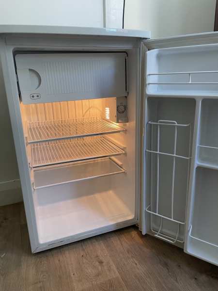 frigidaire 13.9 cu ft refrigerator white