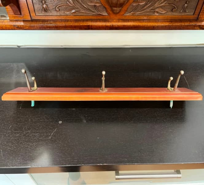 Coat Hook and Timber Plate - 90mm High x 500mm Wide63006548141570112