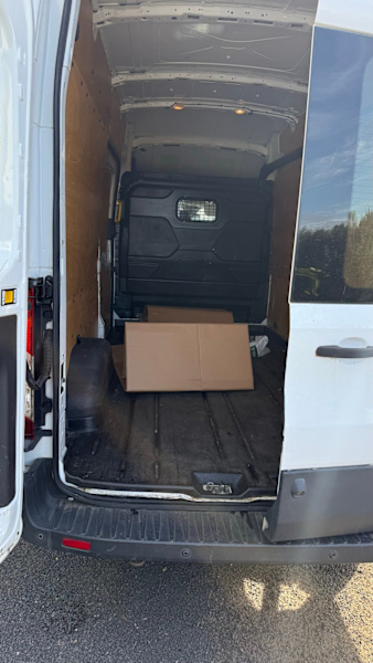 Ford transit van62932712904707113