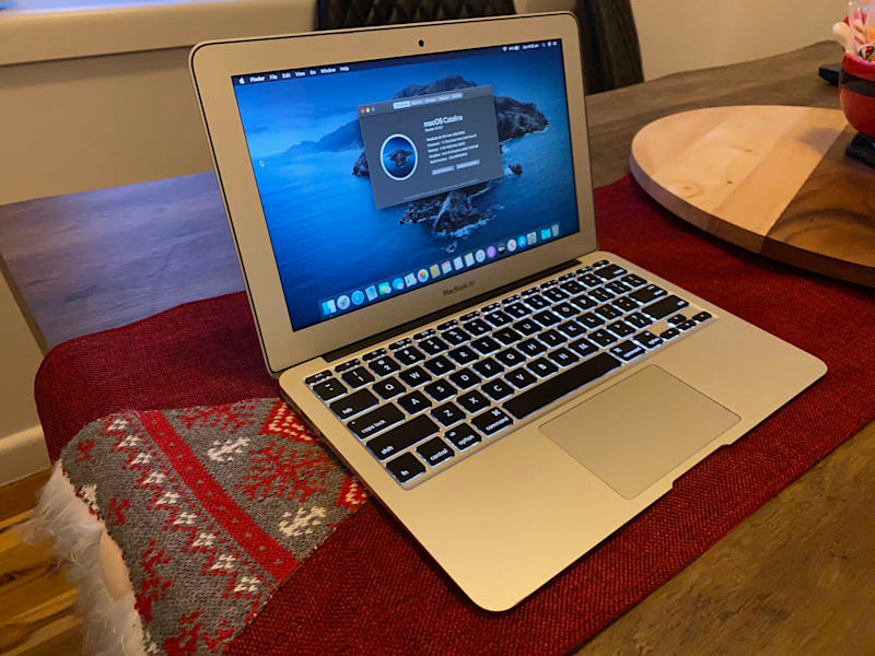 MacBookAir 11インチ (Early2015) Apple ノートPC MacBook Air 11インチ Early2015を購入した理由と開封レビュー