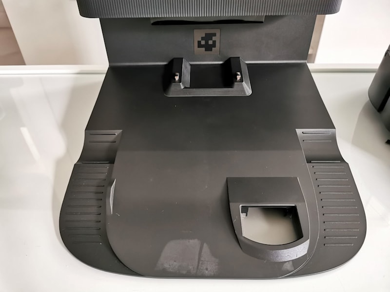 iRobot Roomba Combo j7+ Self-Emptying Robot Vacuum & Mop63019992066946113
