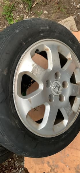V6 accord Honda 2004 wheel rim $90 each62938581560195112