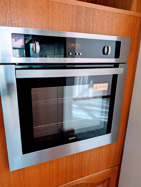 Euromaid Built In Oven63442998891907110