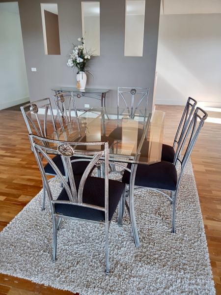 Dining setting with matching side table62863409907202112