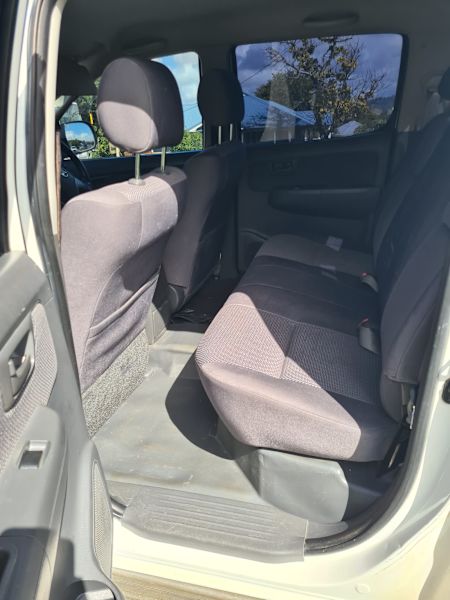 2012 TOYOTA HILUX WORKMATE (4x4) 5 SP MANUAL DUAL CAB P/UP62935682695425111