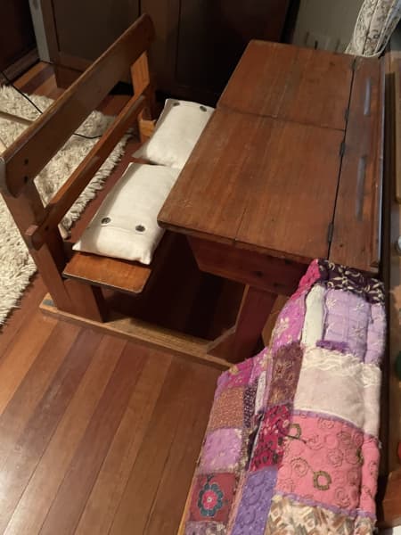 Double student desk. Top condition $140 ono.62863409090050119